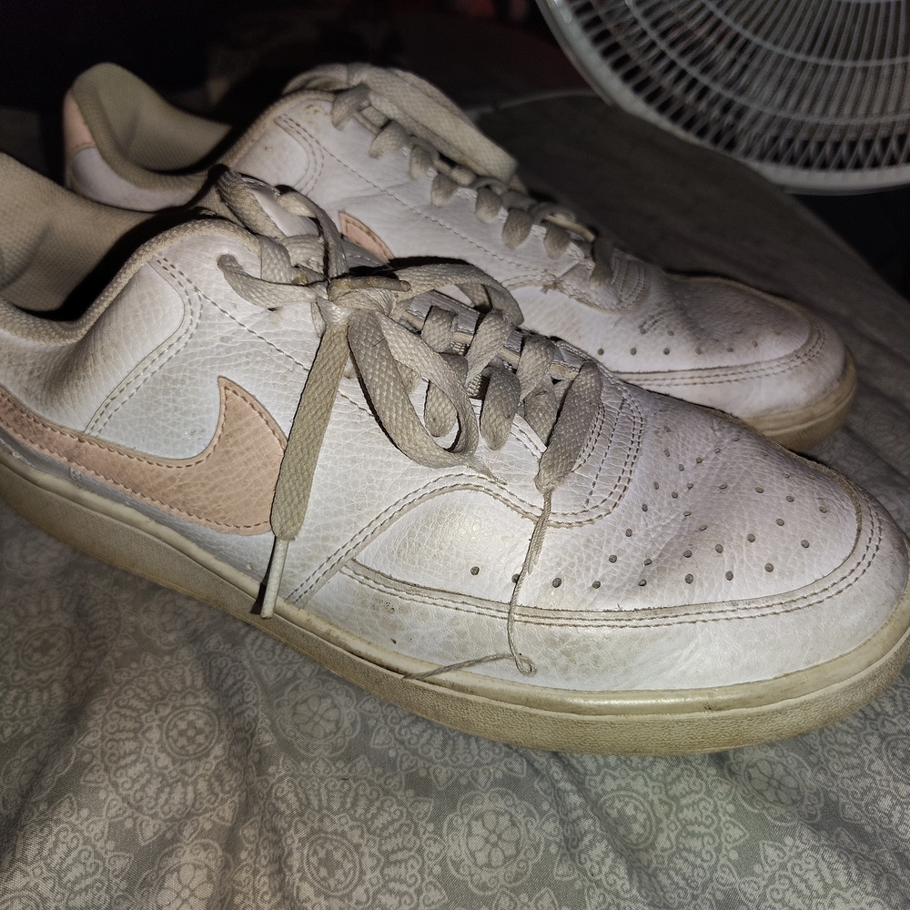 Nike Court Vision Low Pink Nike Swoop